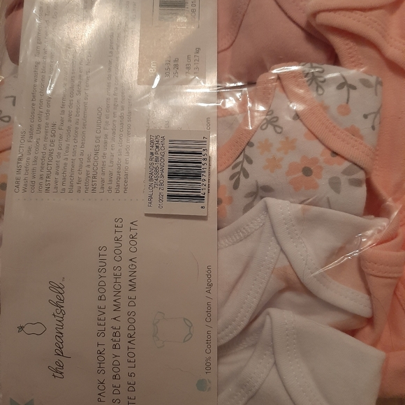 Pack of 5 Bodysuits Size 18 months brand new - Picture 2 of 3
